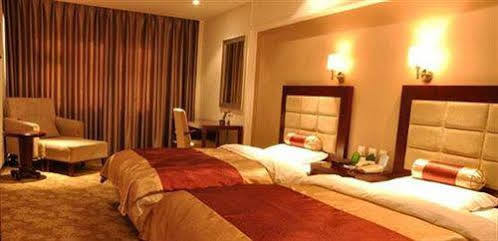 Changchun Yipin Jiliang International Hotel Bagian luar foto